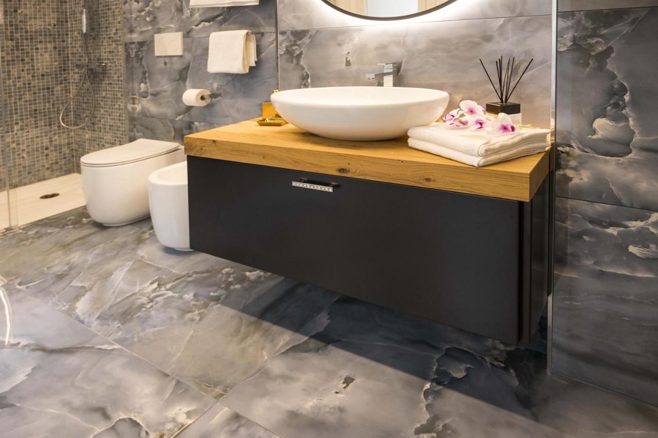 Vipverona Luxury Apartment - Royal Welcome Exterior photo
