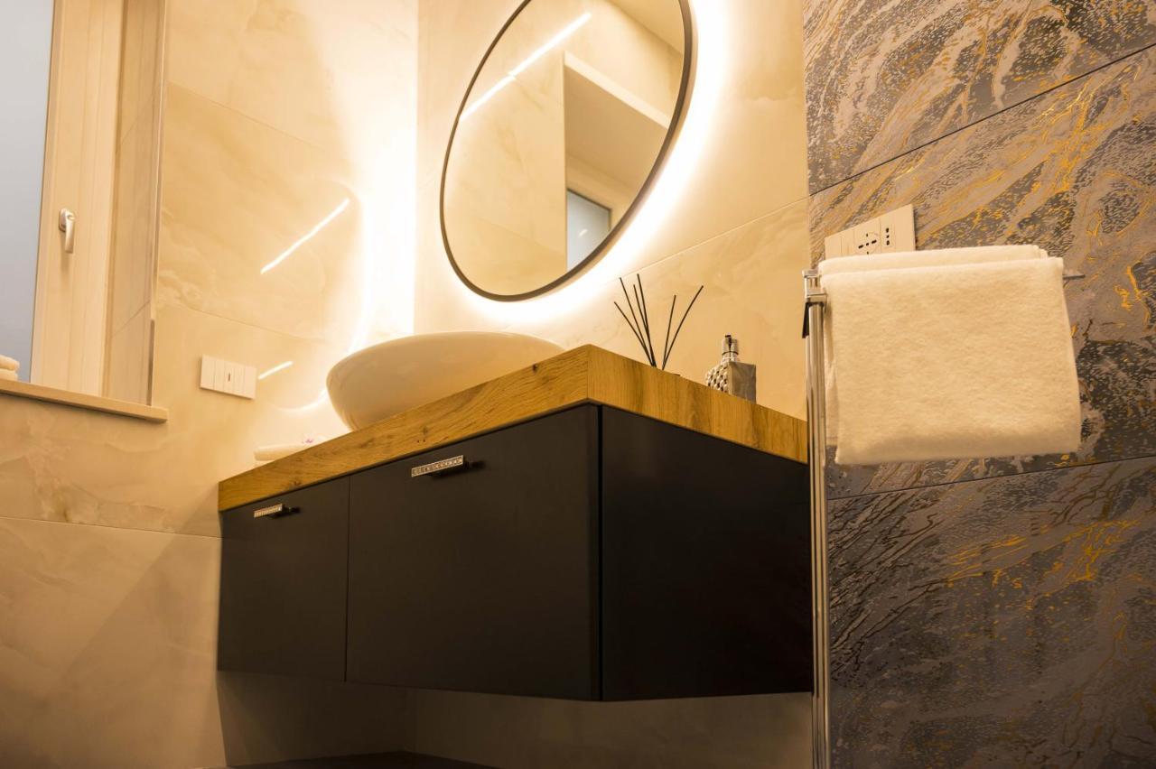 Vipverona Luxury Apartment - Royal Welcome Exterior photo
